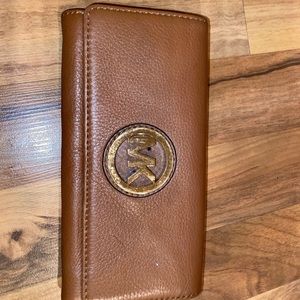 tan michael kors wallet